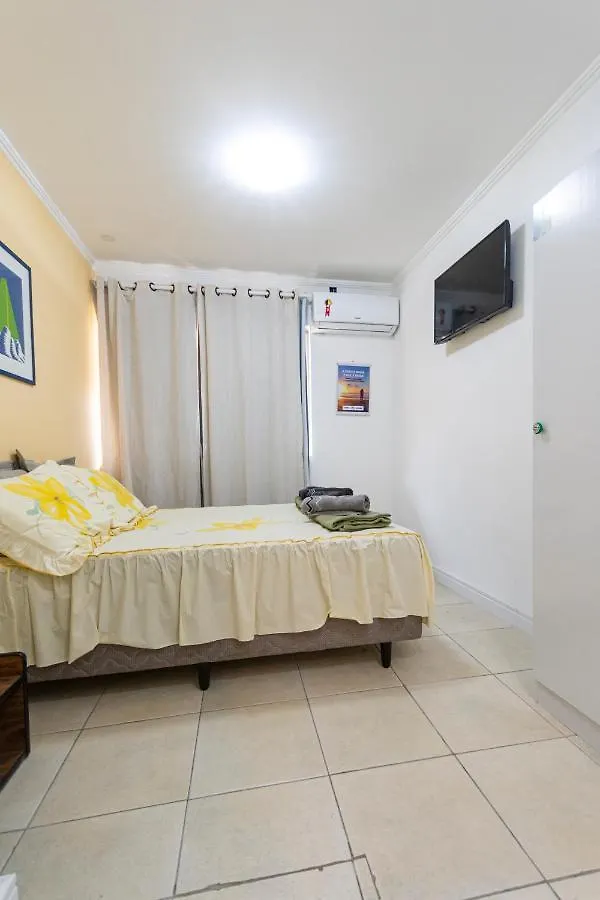 Suítes Balneário Camboriú Quarto em Acomodações Particulares