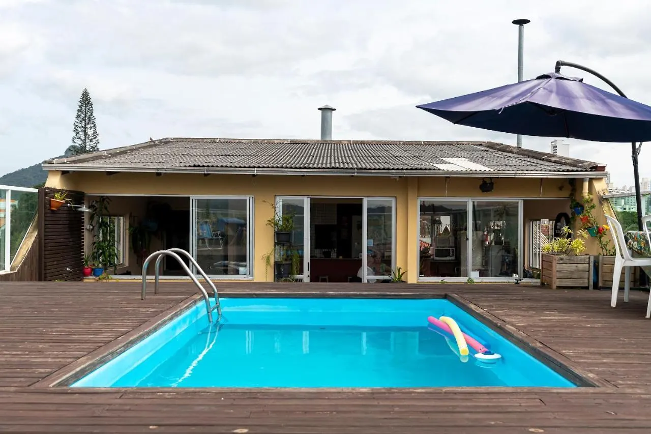 Suítes Balneário Camboriú Quarto em Acomodações Particulares