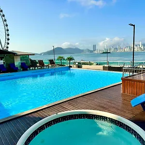 Apartamento Pe Na Areia, Balneário Camboriú